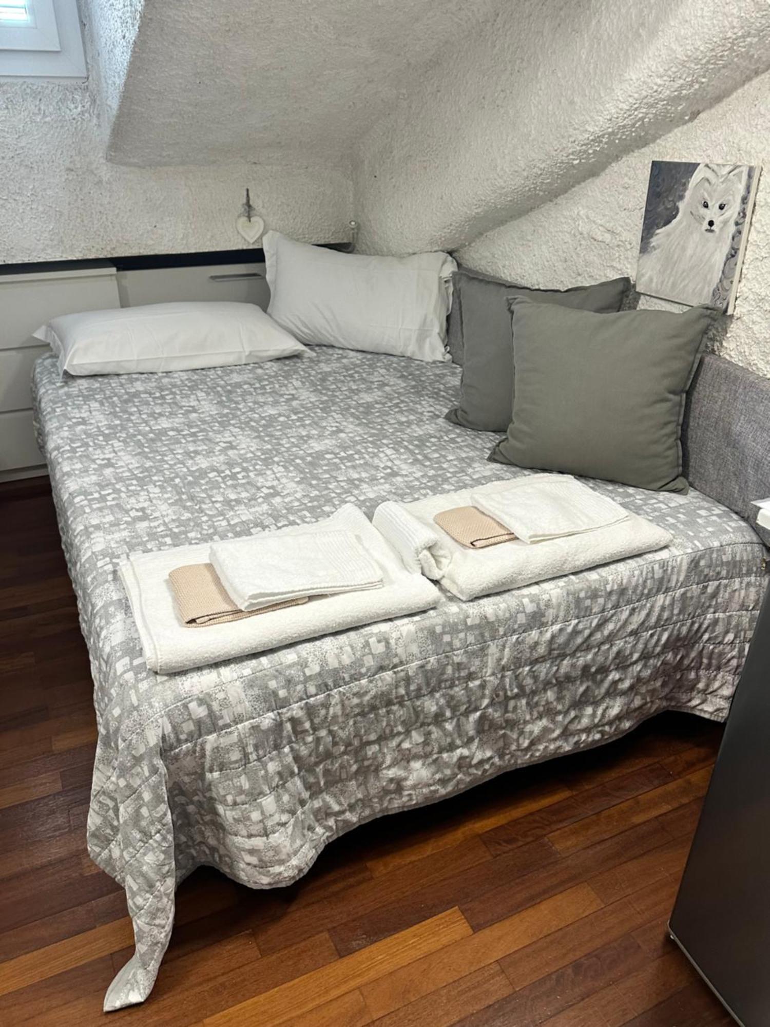 Porta Venezia - San Babila Milano Apartment Bagian luar foto