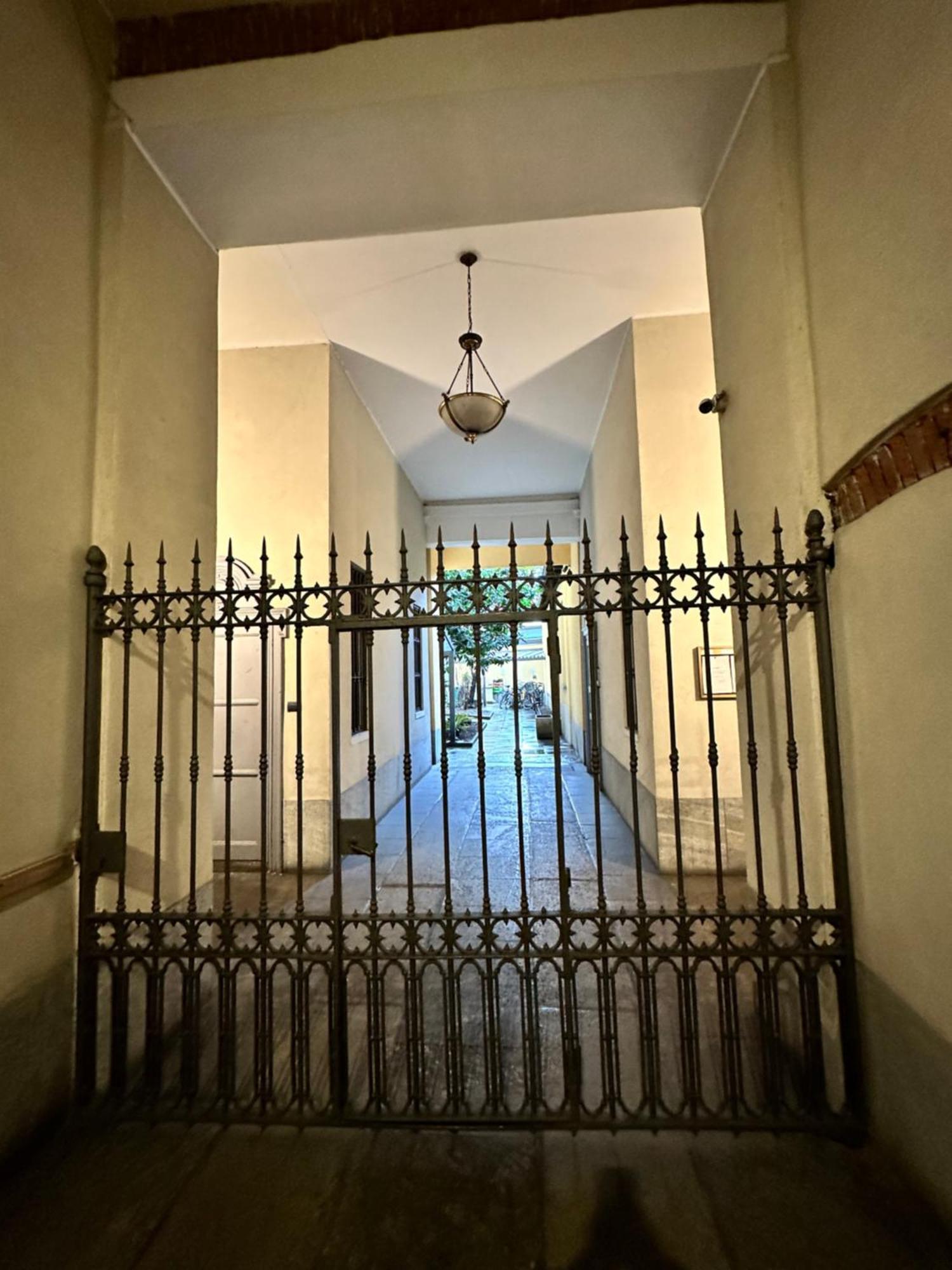 Porta Venezia - San Babila Milano Apartment Bagian luar foto